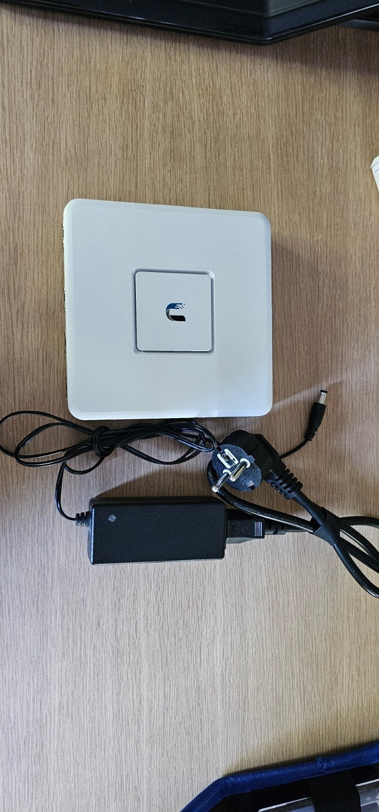 Unifi USG - Unifi security gateway, Informatique & Logiciels, Routeurs & Modems, Enlèvement