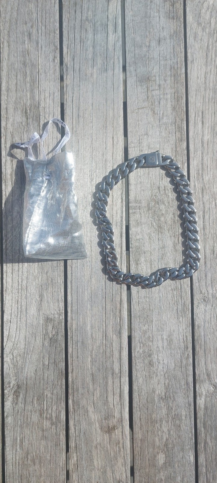 Collier grosse maille Victoria en acier inoxydable, Bijoux, Sacs & Beauté, Colliers, Neuf, Avec pendentif, Autres matériaux, Argent