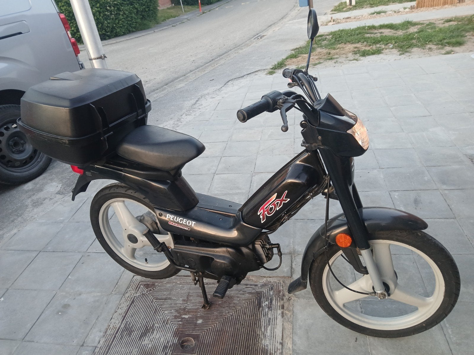 A vendre magnifique Peugeot fox classe a 25 cc d origine, Enlèvement