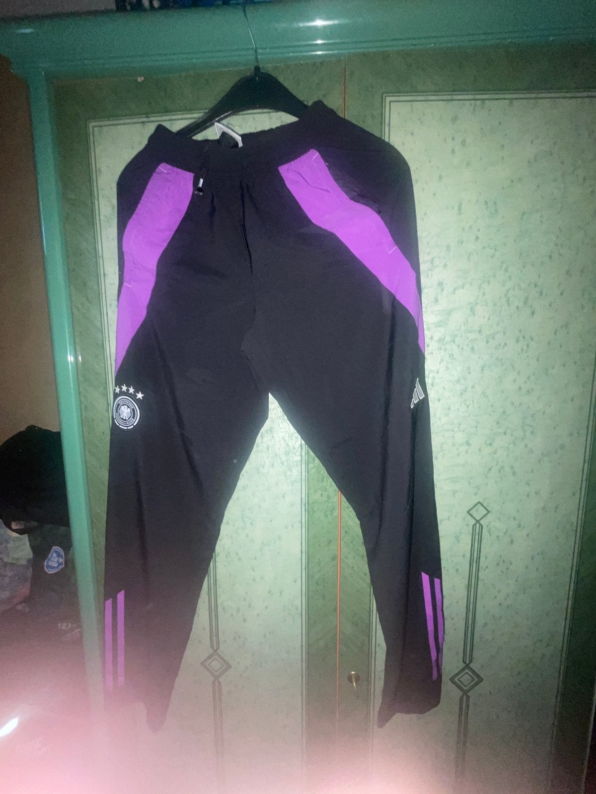 Training Allemange noir taille XS, Vêtements | Femmes, Vêtements de sport, Enlèvement ou Envoi, Comme neuf, Noir, Autres types