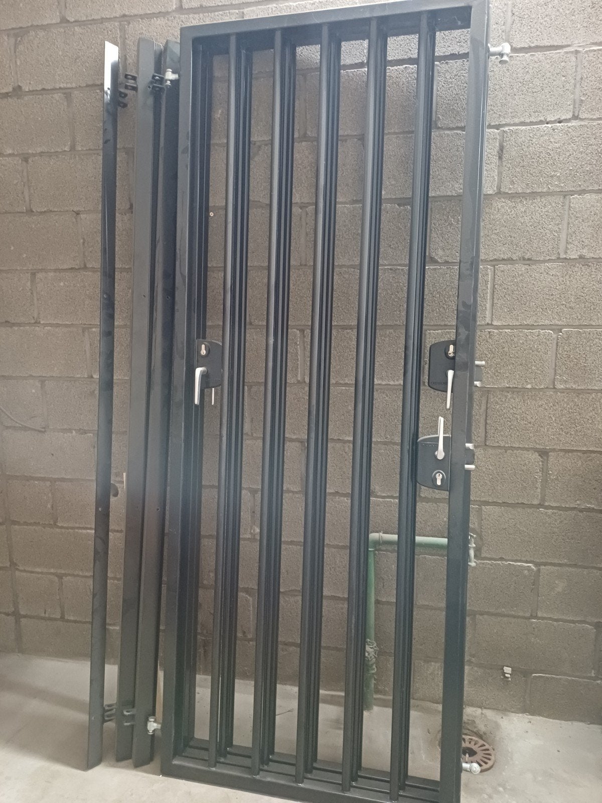 Portes de sécurité 3 pièces, Enlèvement, Comme neuf, Métal