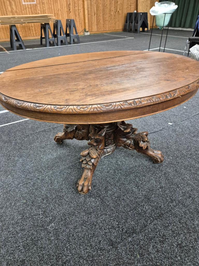 Antieke tafel, Ophalen