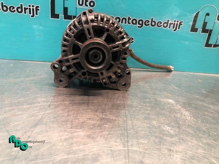 Dynamo van een Volkswagen Golf, Auto-onderdelen, Gebruikt, -, Volkswagen, -