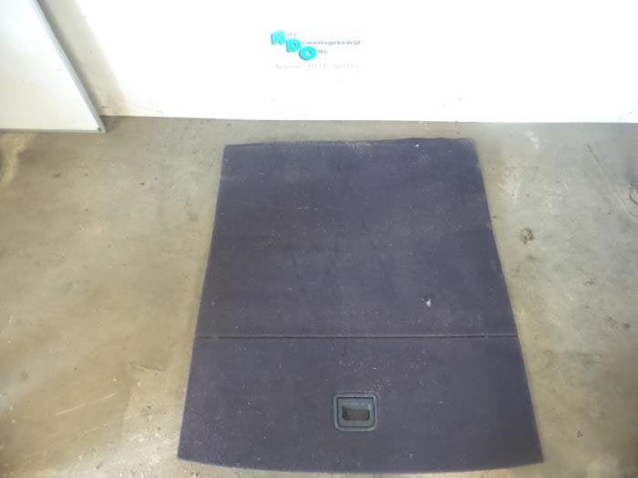Coffre tapis d'un Audi A4 (A4 01-), -, 3 mois de garantie, Audi, Utilisé