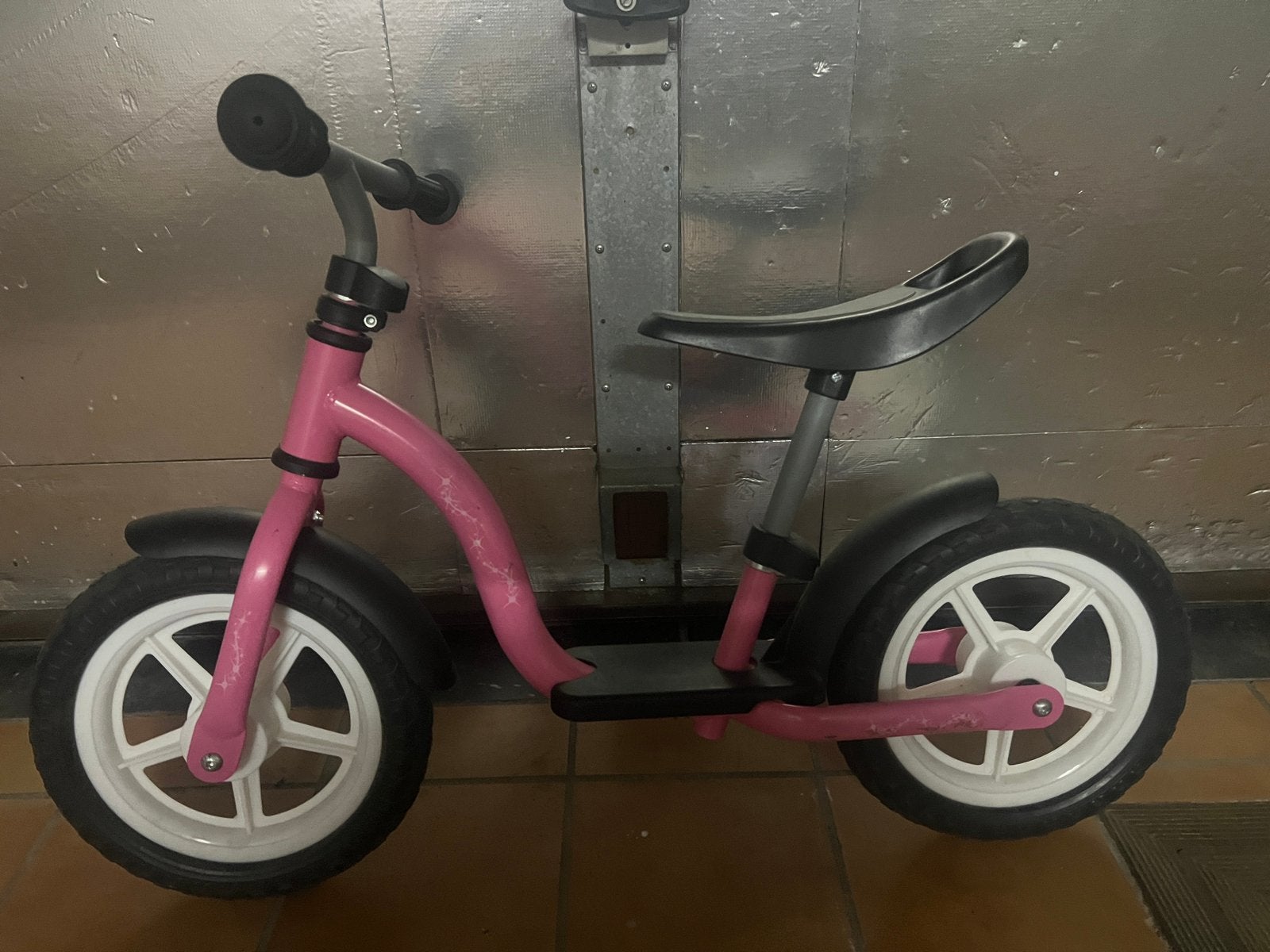 Loopfiets als nieuw, zeer weinig gebruikt, Ophalen, Zo goed als nieuw