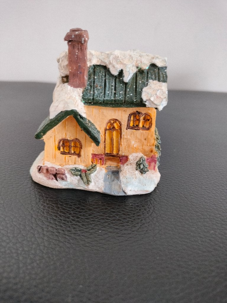 Décoration de Noël : chalet avec neige, village de Noël, Divers, Enlèvement ou Envoi, Comme neuf