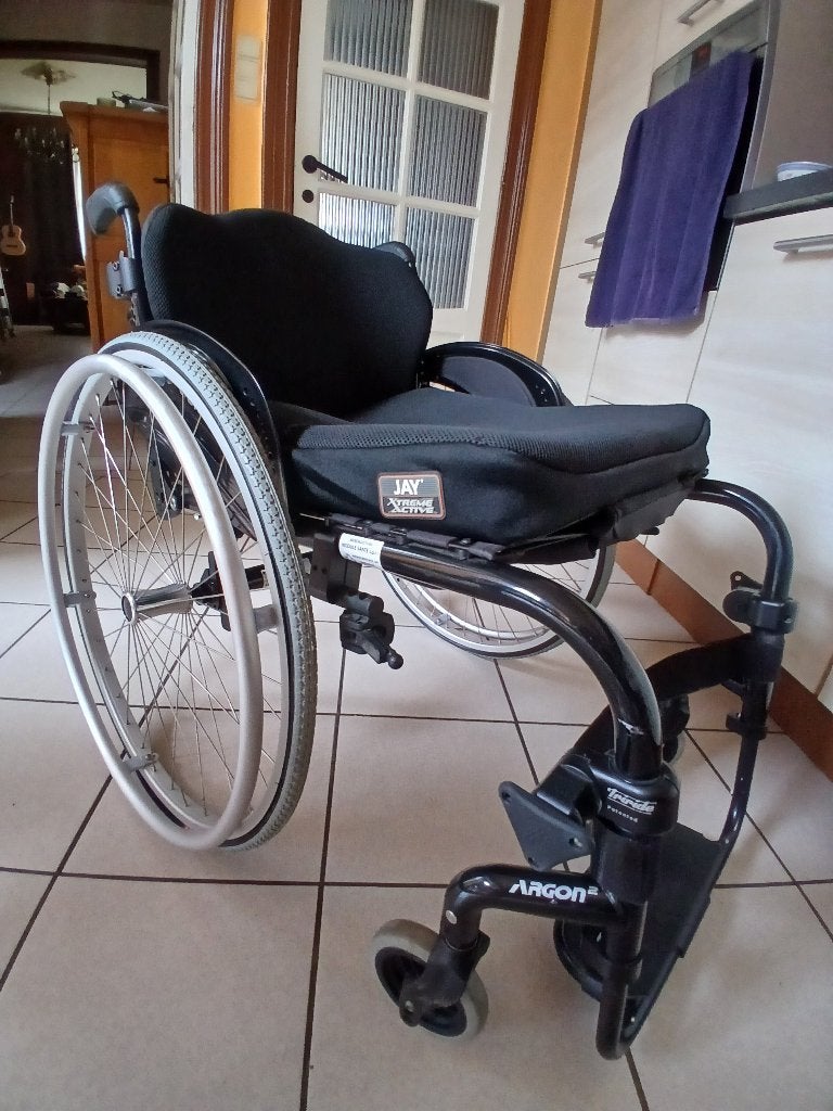 Chaise roulante active 48cm, Enlèvement, Comme neuf, Fauteuil roulant manuel
