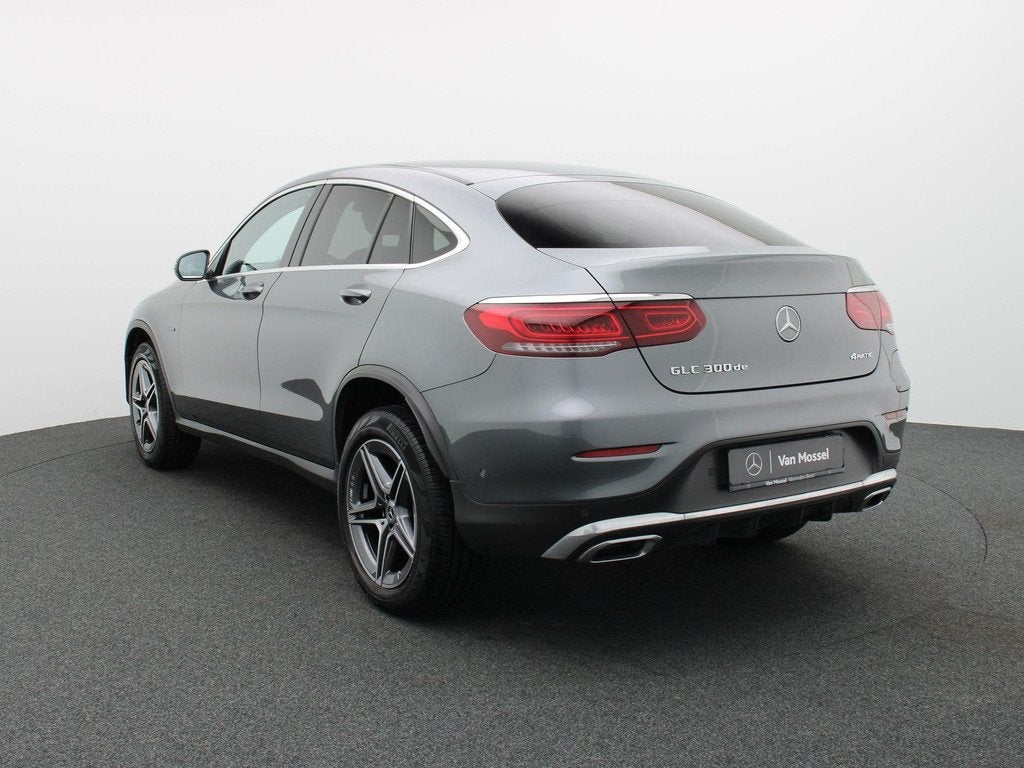 Mercedes-Benz GLC 300 de 4MATIC Coupé + AMG LINE + BURMESTE, Auto's, Automaat, 14 kWh, 4 cilinders, Bedrijf