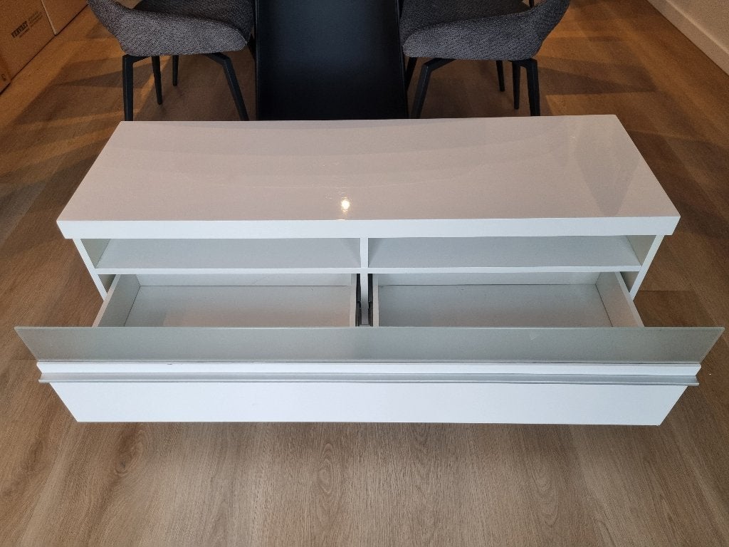 Salontafel, tv-kast, tafel, stoelen, Huis en Inrichting, Tafels | Salontafels, Ophalen, Gebruikt