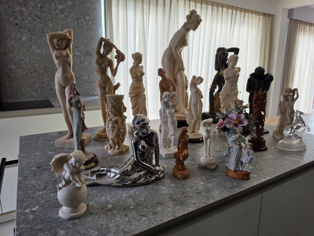 prachtige collectie  (naakte vrouwen-) beelden, Antiek en Kunst, Ophalen, Gepatineerd, 20 - 50 cm, Wit
