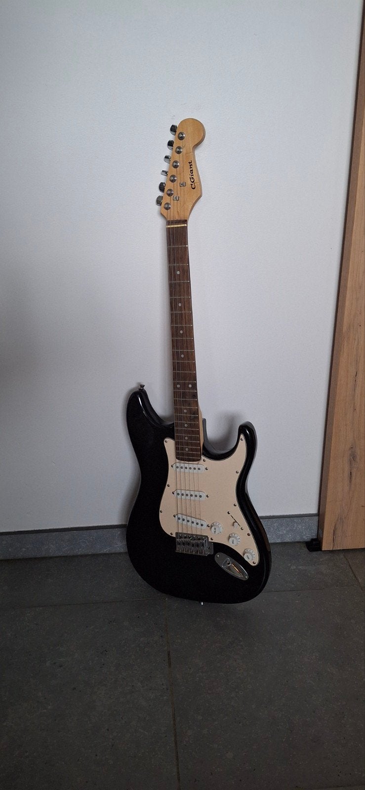 Gitaar met versterker, Muziek en Instrumenten, Ophalen, Gebruikt, Met versterker