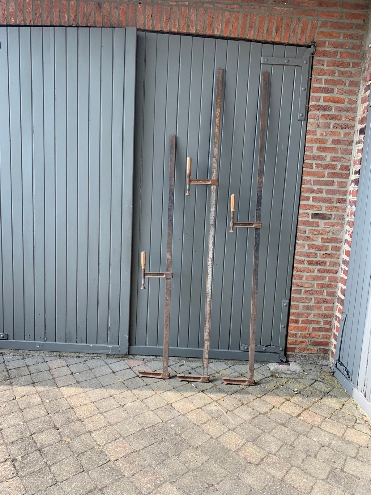 Oude spanvijzen merk Stella, Ophalen, Gebruikt
