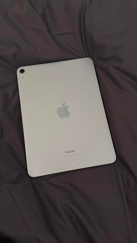 Ipad Air M2 11’ (2024) - 128GB, Computers en Software, Apple iPads, Ophalen, Zo goed als nieuw