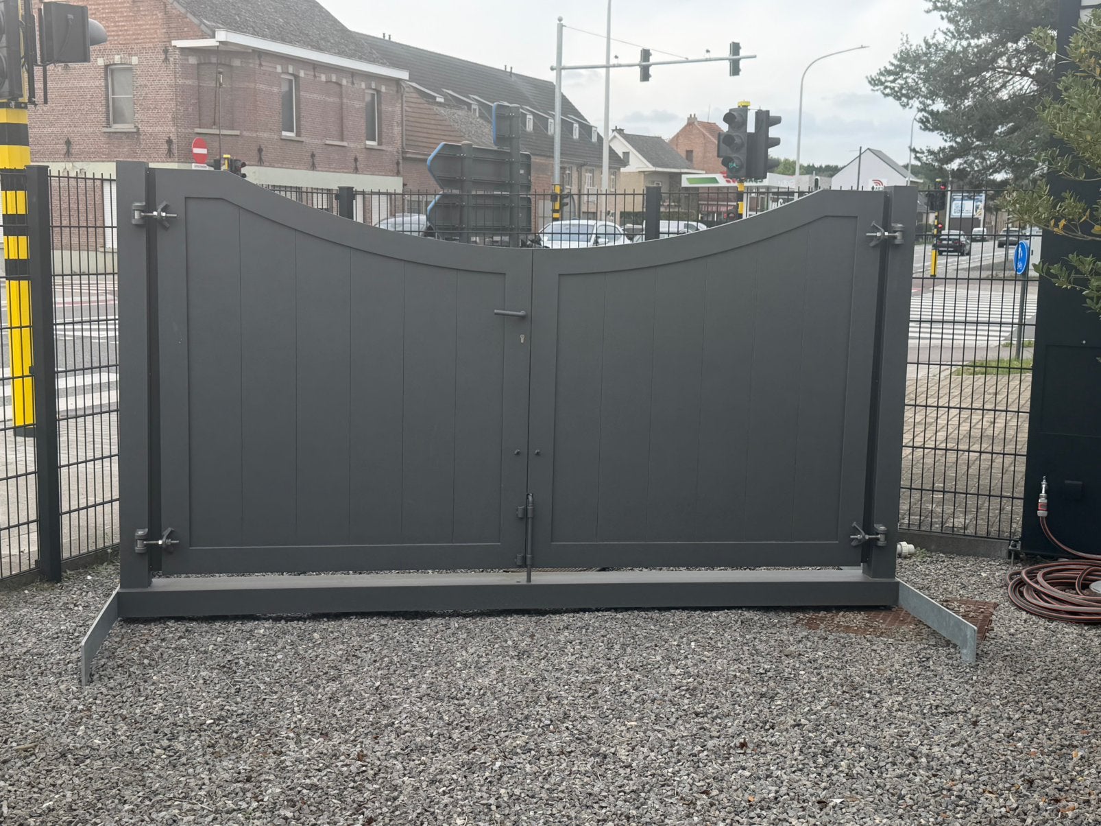 Dubbele vleugelpoort H1.50m - B3m, Tuin en Terras, Ophalen, Gebruikt, 100 tot 150 cm, Aluminium
