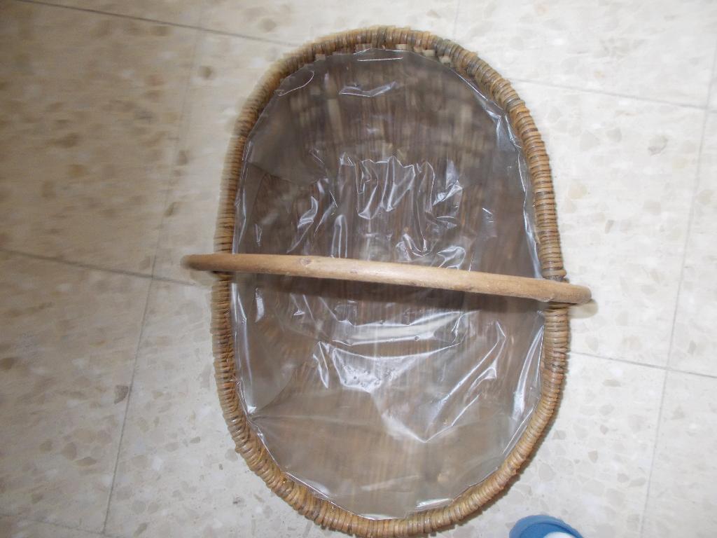 Panier en osier fait main., Ophalen, Mand, Nieuw, Riet