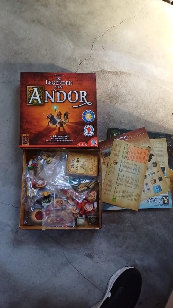 bordspel 999 games de Legenden van Andor cooperatief, Hobby en Vrije tijd, Een of twee spelers, Ophalen of Verzenden, Nieuw, 999 games