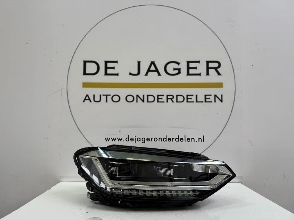VW TOURAN 5T VOL LED KOPLAMP RECHTS 5TB941082A, Auto-onderdelen, Gebruikt, Volkswagen, Volkswagen AG, Vw@volkswagen.de