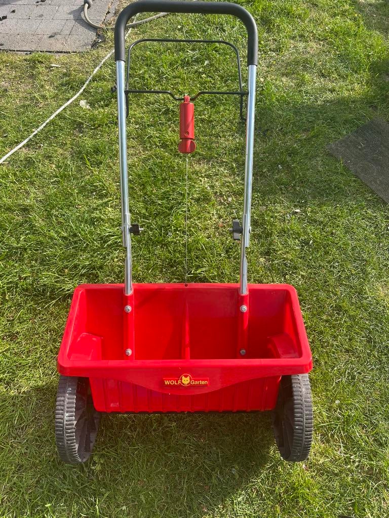 Wolf-garten strooiwagen - zo goed als nieuw, Tuin en Terras, Ophalen, Zo goed als nieuw