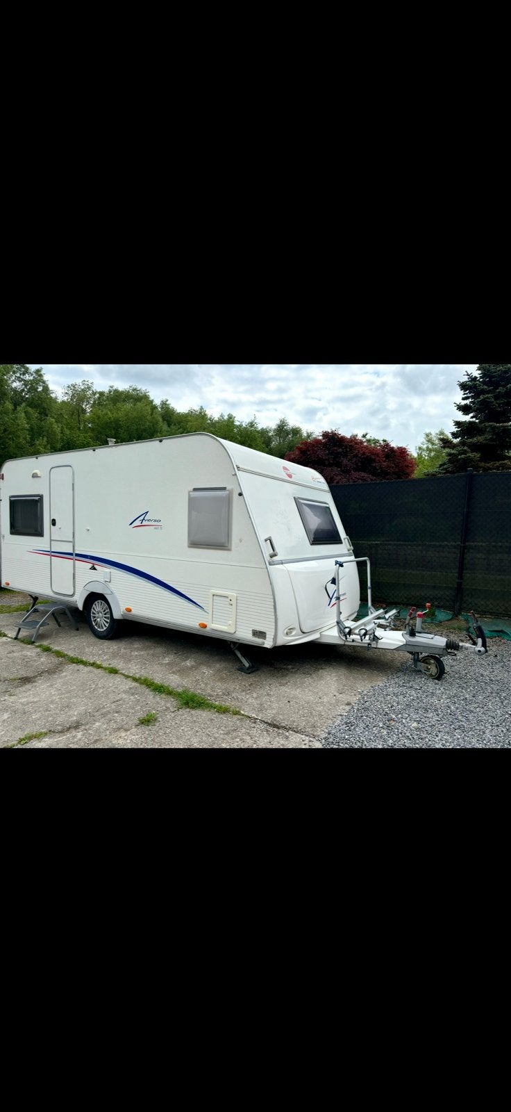 Caravane burstner averso, Rondzit, Schokbreker, Particulier, Bürstner