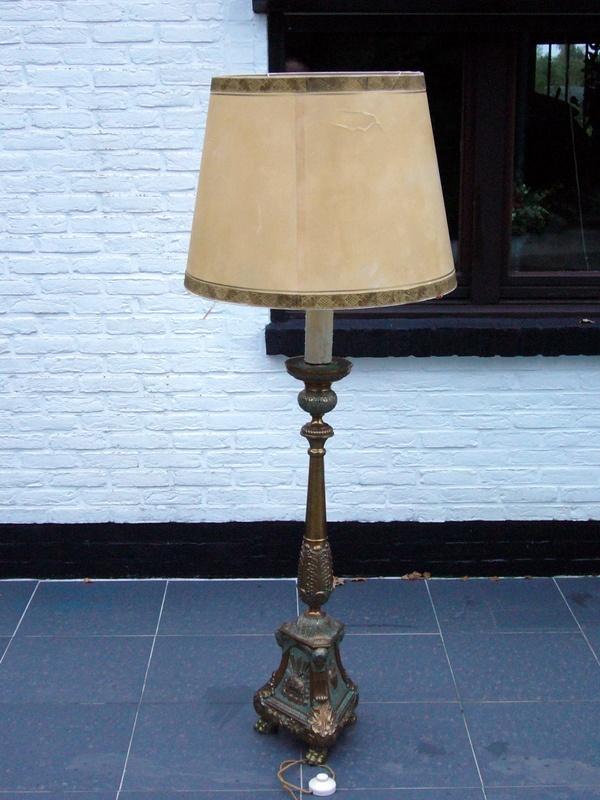 Unieke antieke lamp opgebouwd uit kerkkandelaar, Ophalen