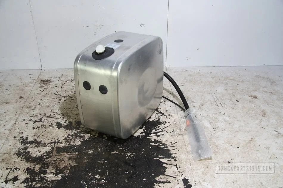 MAN Exhaust System AdBlue Tank 75 ltr. Nieuw, Auto-onderdelen, Ophalen, Gebruikt