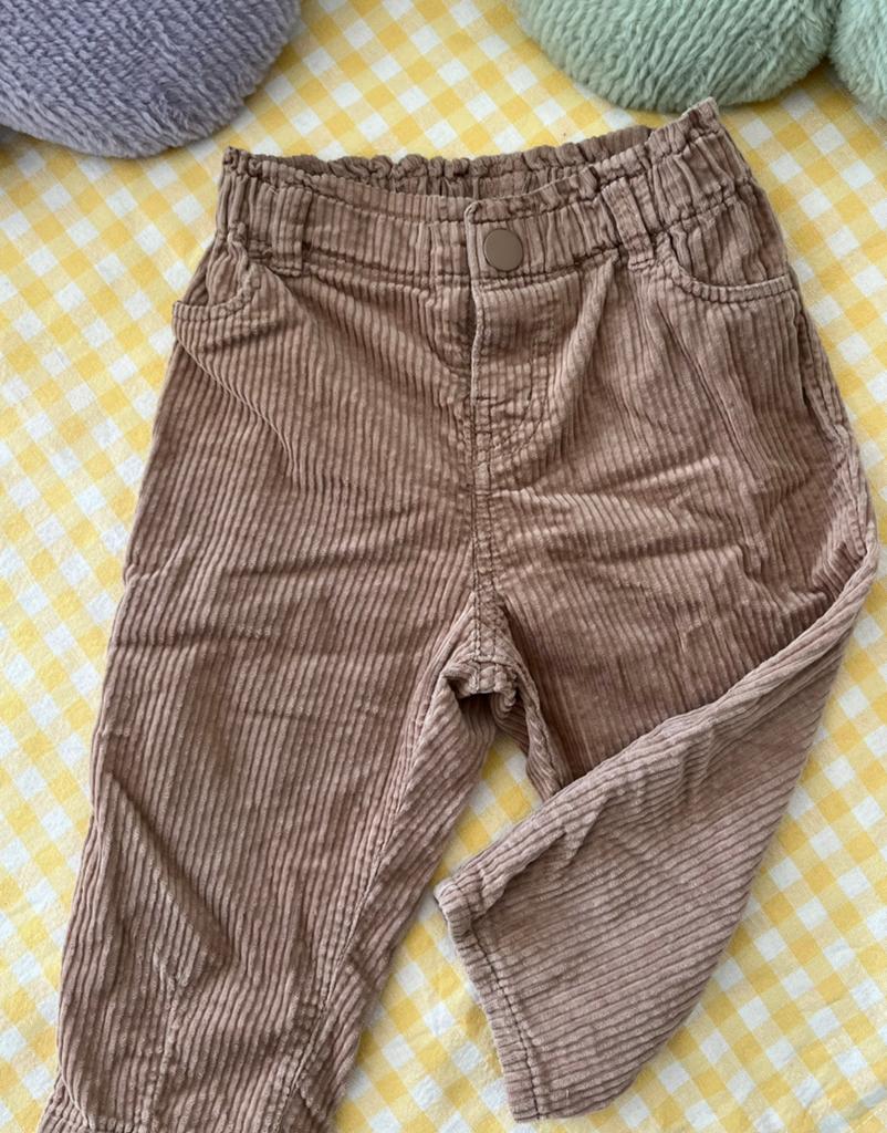 Pantalon bébé velours côtelé h&m 12 mois, Enfants & Bébés, Enlèvement, Comme neuf, Garçon ou Fille, Pantalon