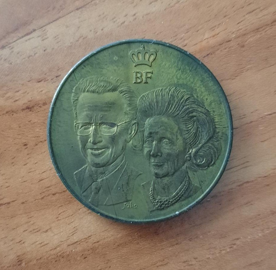 Medaille van Koning Boudewijn en Koningin Fabiola, Ophalen of Verzenden, Gebruikt, Postzegel(s) of Munt(en)