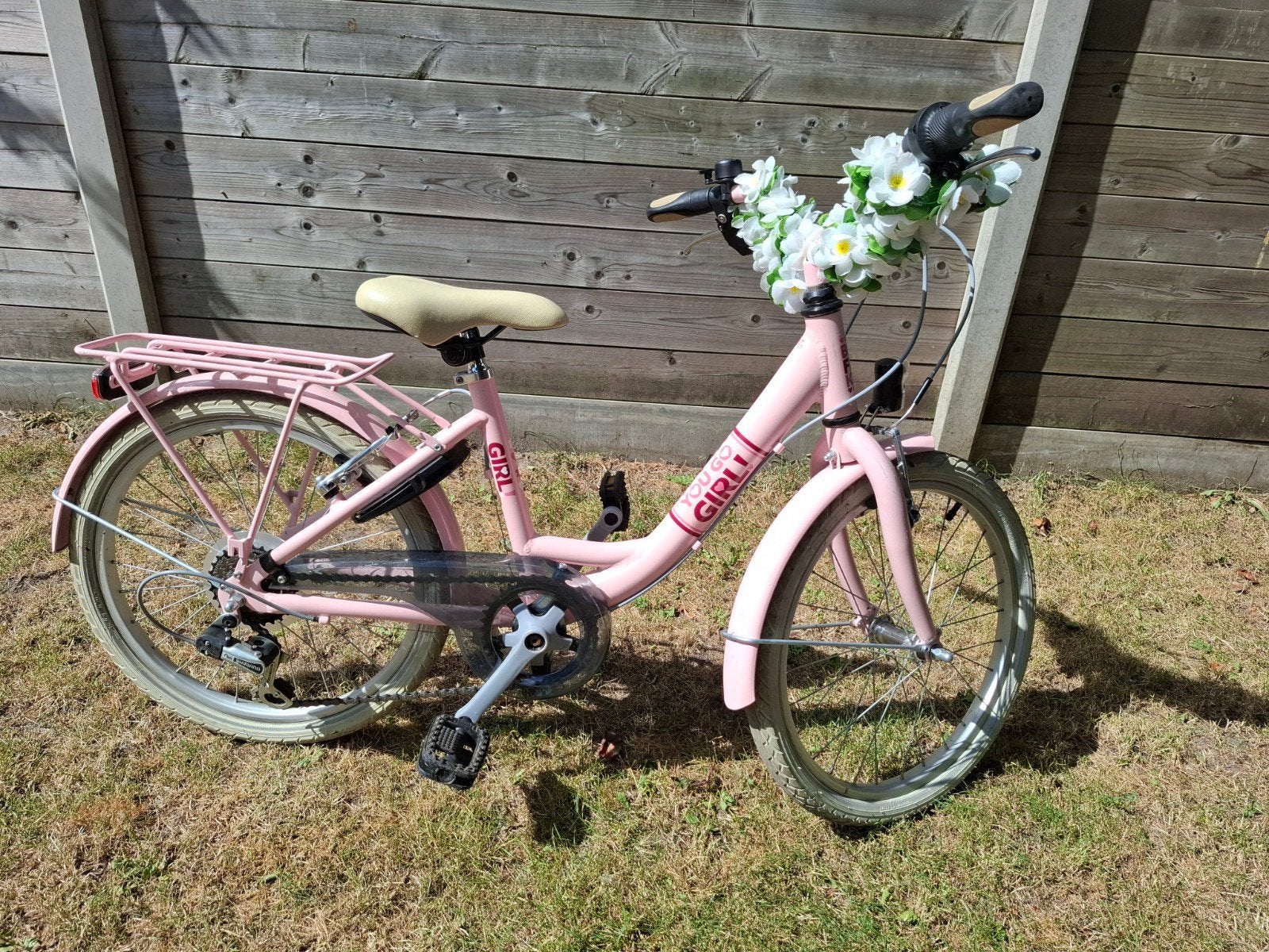 Mooie meisjes fiets 2 jaar oud, Vélos & Vélomoteurs, Vélos | Filles, Vitesses, Yugi, Comme neuf, 20 pouces