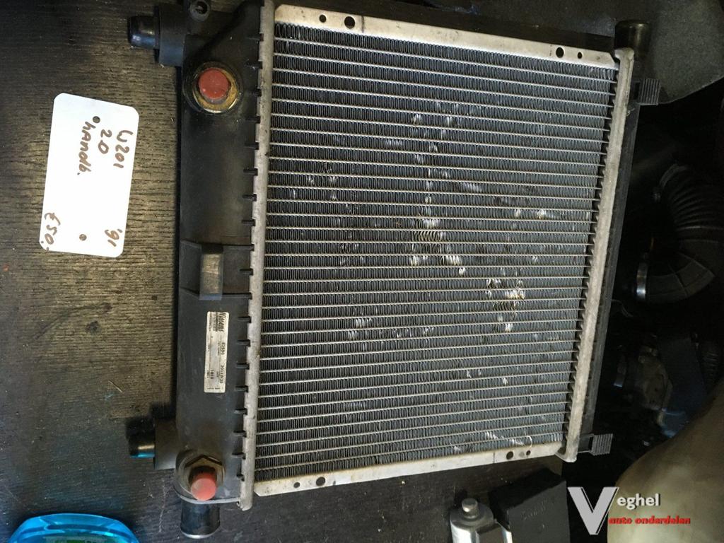 Mercedes w201 2.0 1991 handbak Radiateur, Auto-onderdelen, Motor en Toebehoren, Gebruikt, -, -, Ophalen of Verzenden