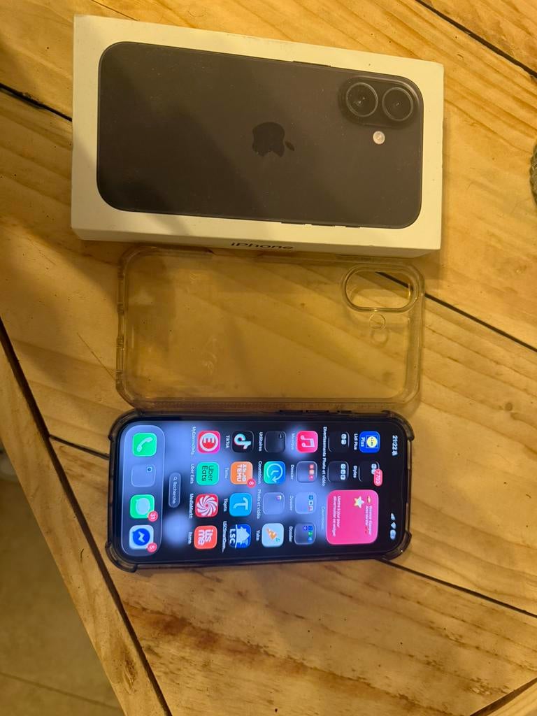 Iphone 16 encore garantie a  vendre prix en mp, Télécoms, Enlèvement, Comme neuf, IPhone 16