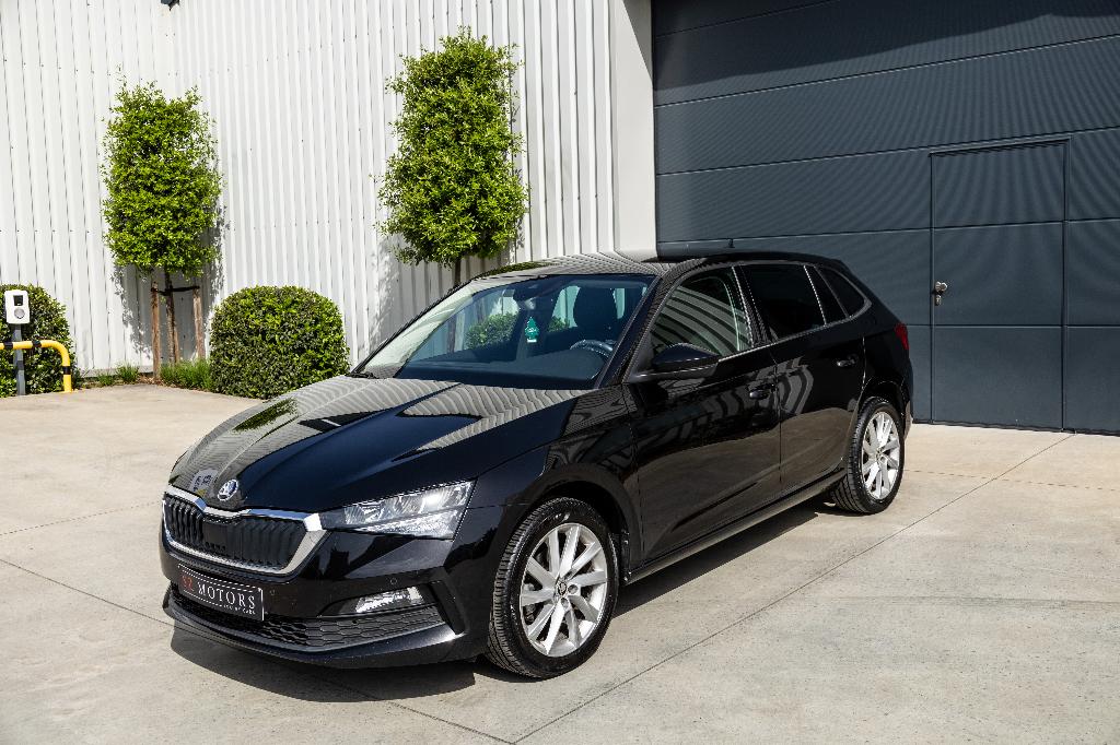 Skoda Scala 1.0 TSI | 1e Eigenaar | Camera | BTW Aftrekbaar, Auto's, Skoda, Testrit aan huis, Scala, Leder en Stof, Zwart