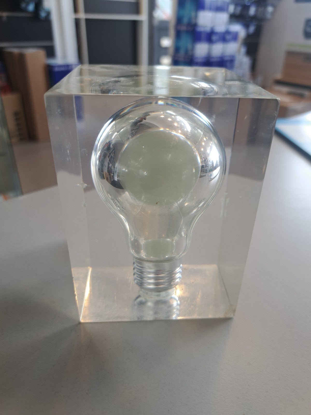 Pierre Girau presse-papier inclusief fosforescerende lamp, Antiek en Kunst, Ophalen of Verzenden