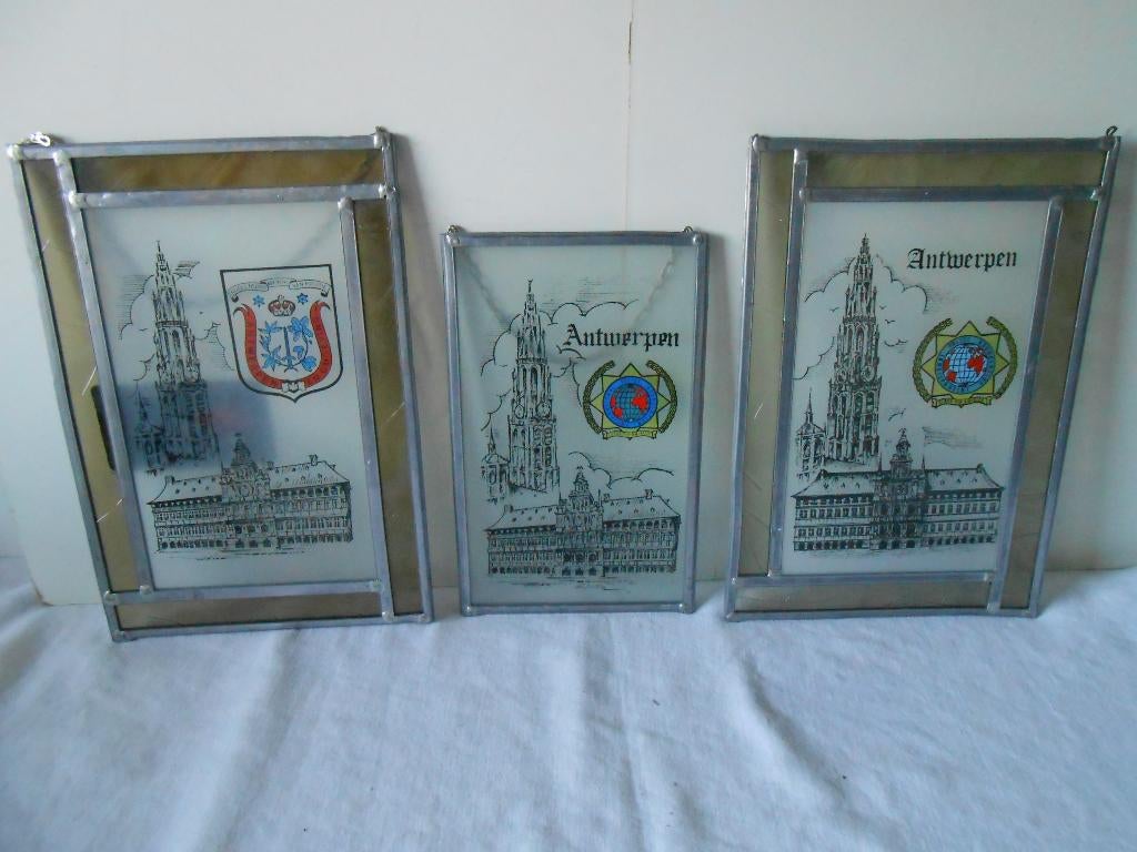 vintage glas in loodramen Antwerpen, Antiek en Kunst, Antiek | Glaswerk en Kristal, Ophalen of Verzenden
