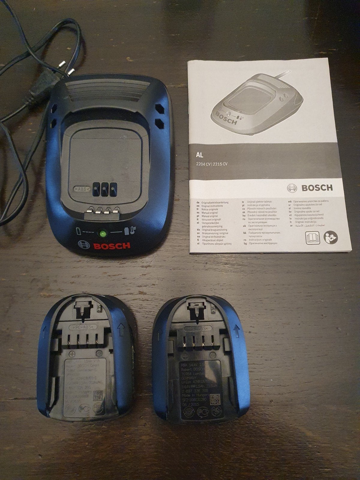 bosch acculader AL 2204 CV 14,4 V 1,5 AH, Enlèvement, Utilisé