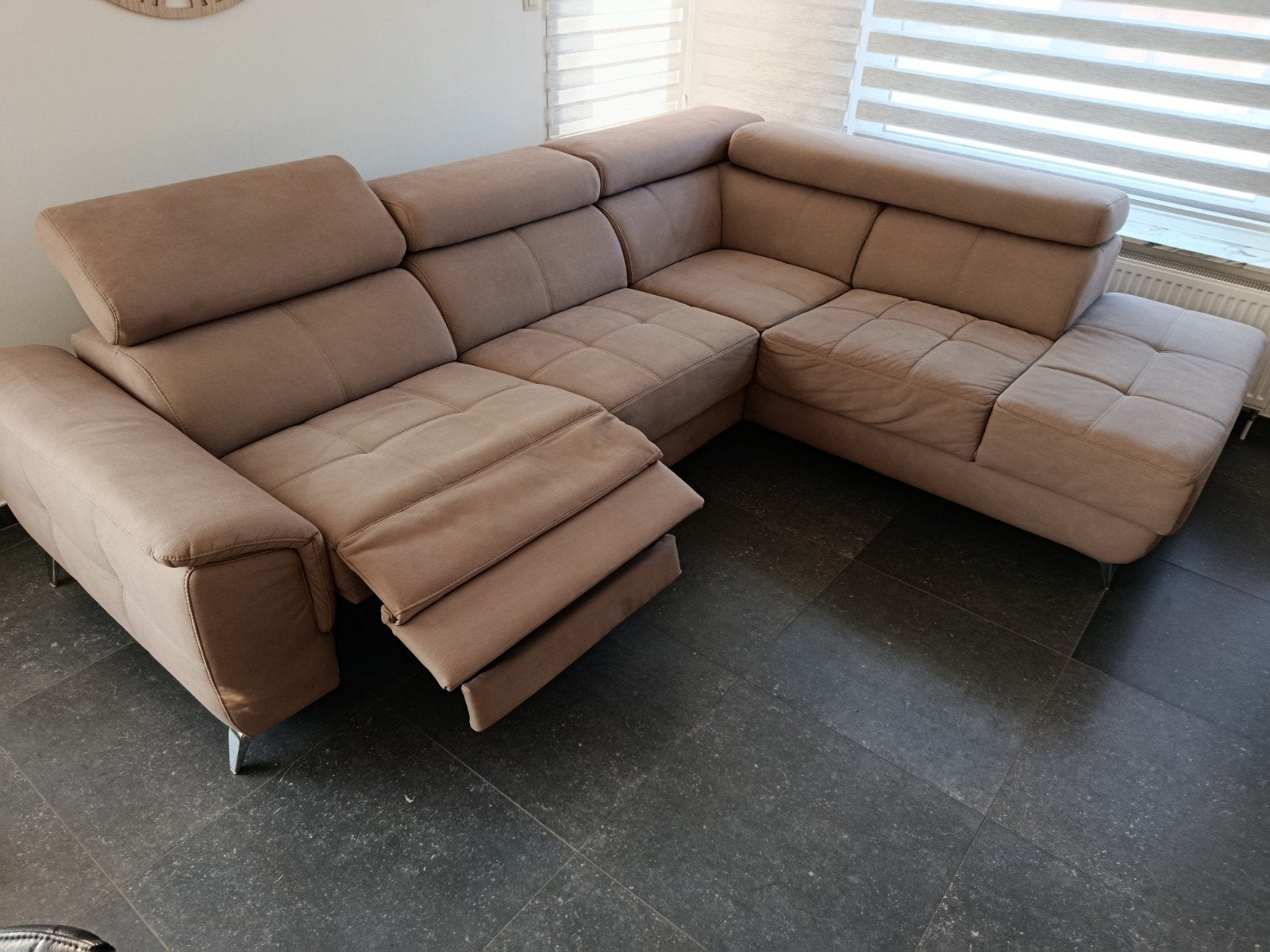 Canapé d'angle avec relax électrique côté droit., Enlèvement