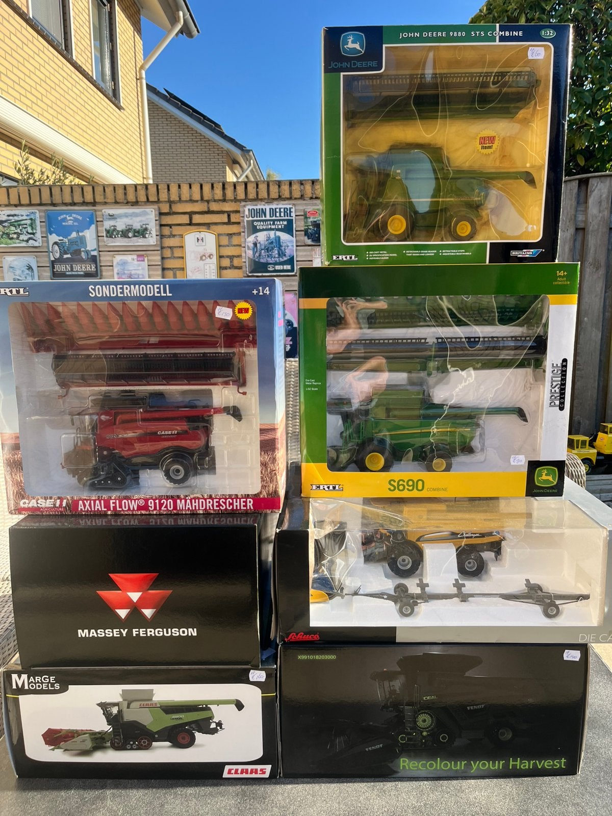 Diverse combines Claas Case MF Challenger John Deere Ertl, Hobby & Loisirs créatifs, Enlèvement ou Envoi, Comme neuf, ERTL