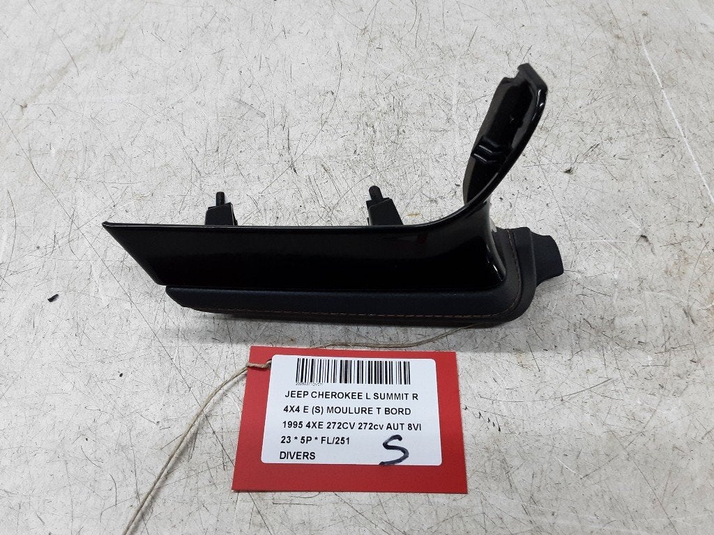 DIVERSEN DIVERS Jeep Grand Cherokee L (WL) (01-2021/-), Jeep, Gebruikt, Mevr. I. Hauben, Rue de l'Espoir 34 34
4030  GRIVEGNÉE, BE