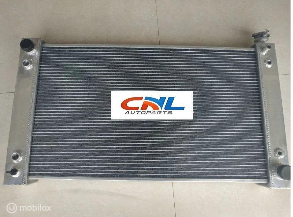 Radiateur 1988-1995 GMC C K 1500 2500 3500 Suburban 5.0 V8, Auto-onderdelen, Nieuw, Ophalen of Verzenden