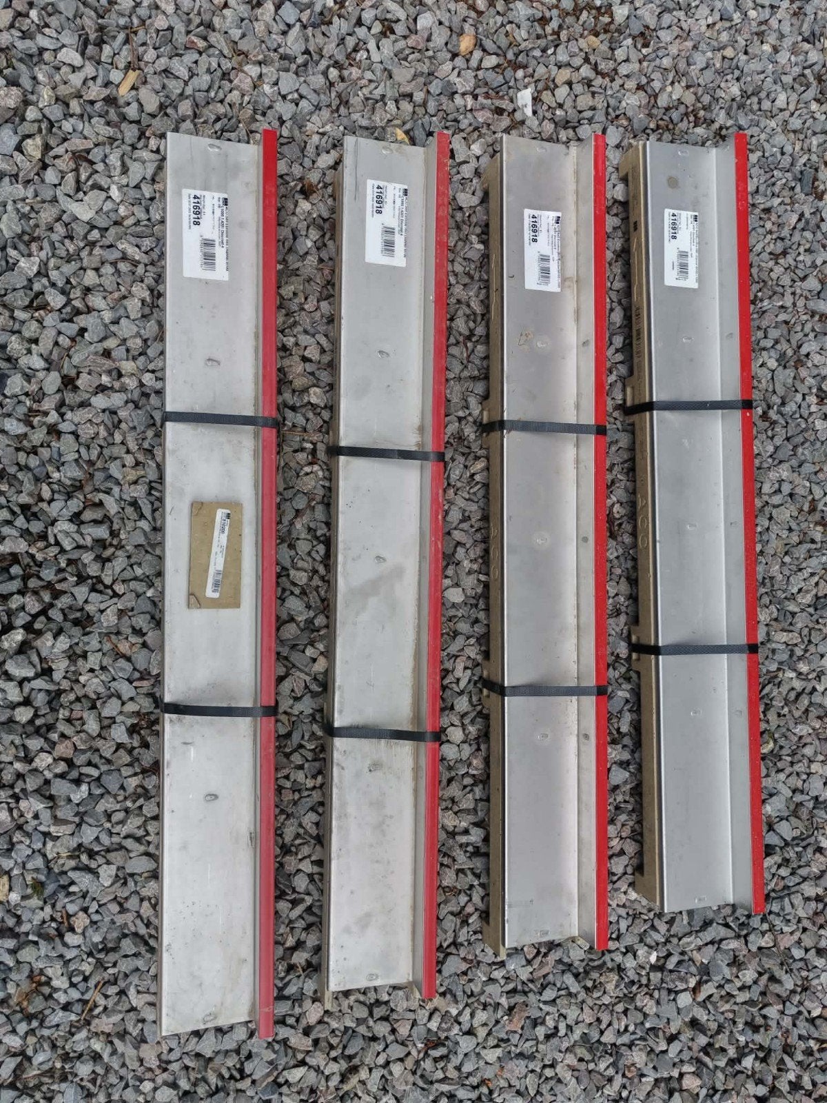 Set van 4 discrete kanalen Euroline aco 60, Doe-het-zelf en Bouw, Ophalen