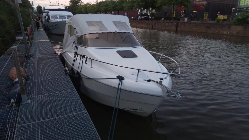Motorboot: Sessa Oyster 20 + Yamaha 60pk + trailer, Ophalen, Gebruikt