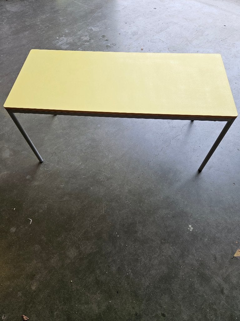 Table rectangulaire structure acier plateau mélaminé, Métal, 150 à 200 cm, Utilisé, 50 à 100 cm