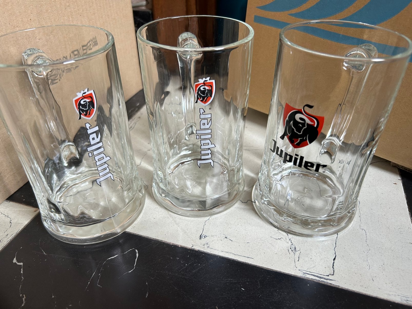 3 Jupiler glazen bierpotten 0,5 liter, Verzamelen, Ophalen, Zo goed als nieuw