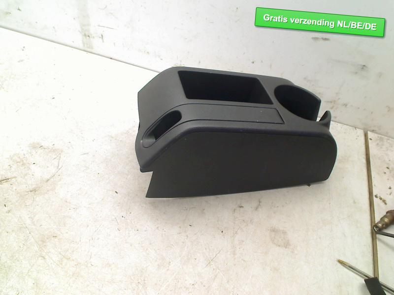 CONSOLE CENTRALE Volkswagen Golf V (1K1) (1K0863323R), Autos : Pièces & Accessoires, Utilisé, De Bloemendaal 21 21
5221 EB  'S HERTOGENBOSCH, NL