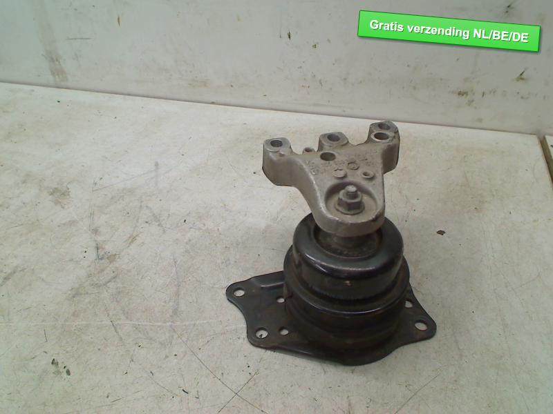 MONTAGE MOTEUR Polo V (6R) (6R0199262B|6R0199262B), Utilisé, De Bloemendaal 21 21
5221 EB  'S HERTOGENBOSCH, NL, Info@123Parts.nl