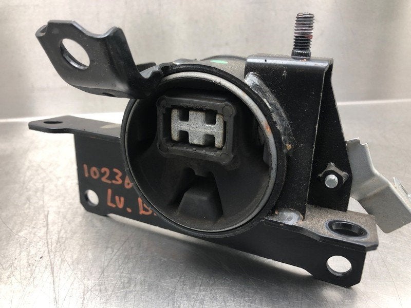 VERSNELLINGSBAKSTEUN ABS Suzuki Ignis (MF) (01-2016/-), Gebruikt, Suzuki