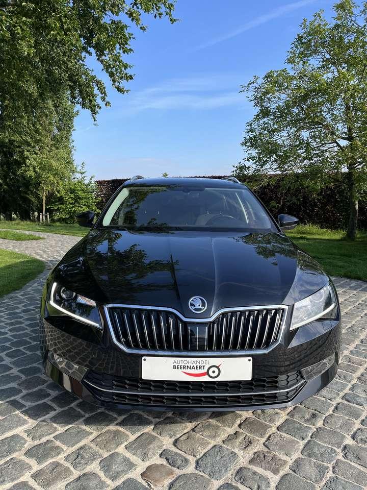 Skoda Superb SW 1.6 CR TDi  DSG/91700km/Led/Carplay/Pdc/Cru, Autos, Skoda, 0 kg, Achat, Entreprise, Noir