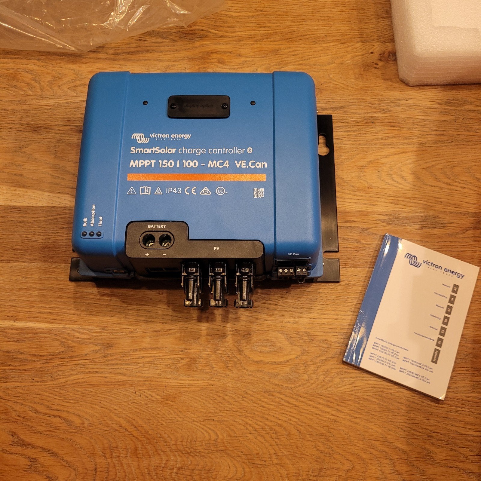 Victron mppt 150/100 ve can mc4, Ophalen of Verzenden, Zo goed als nieuw, Overige typen