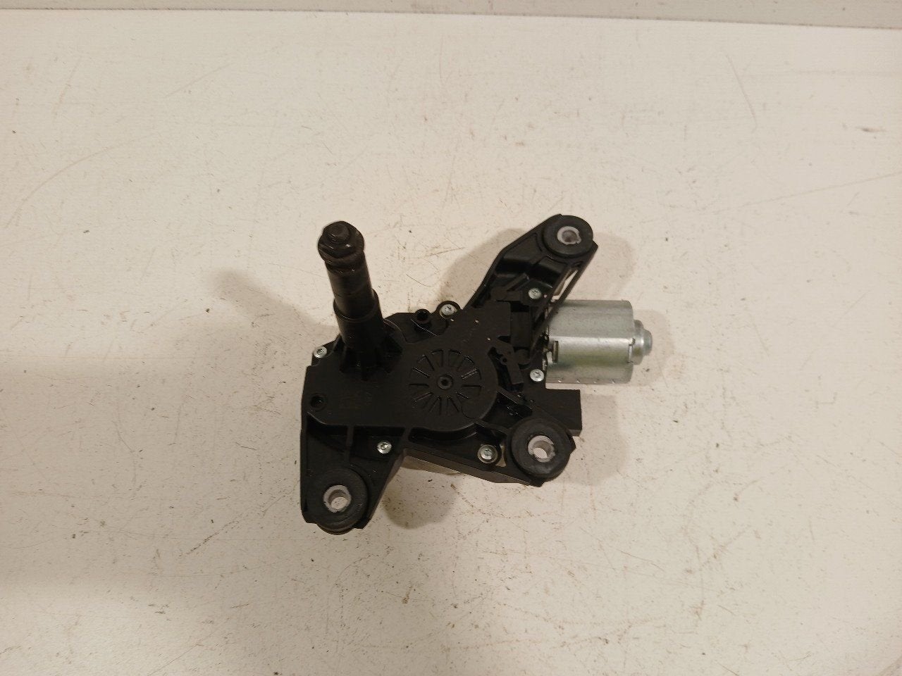Ruitenwissermotor achter Renault Clio, Onderdelen@venauto.nl, Van der Ven Autorecycling B.V., Gebruikt, Ettenseweg 76, 4706 PB Roosendaal, The Netherlands
