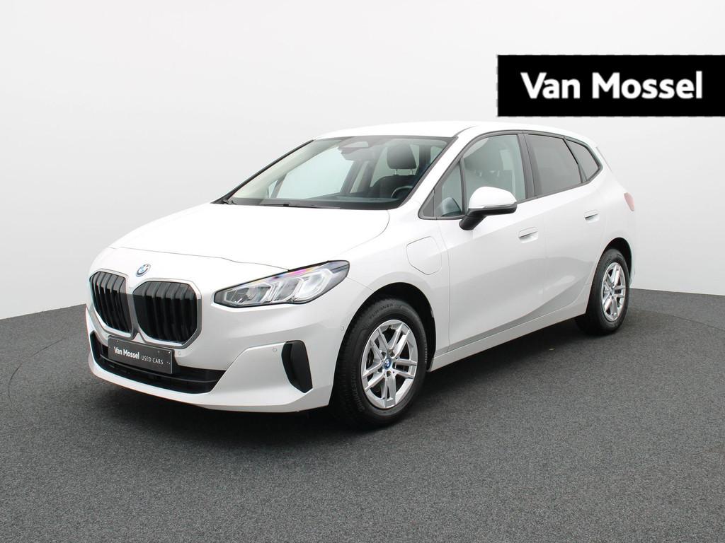 BMW 2-serie Active Tourer 225e xDrive, Auto's, Automaat, 245 pk, Gebruikt, 16 kWh