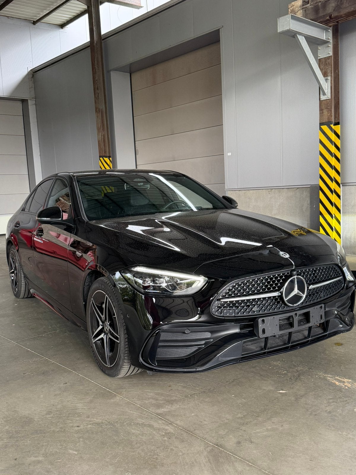 Mercedes-Benz C300h 18.000 km, Auto's, Automaat, Euro 6, Zwart, Berline